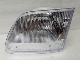 Driver Headlight Fits 97-03 Ford F150 04 F150 Heritage 50 - £45.17 GBP