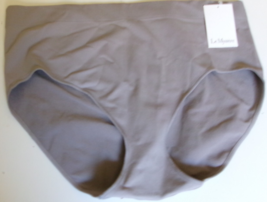 One Le Mystere Seamless Comfort Brief Size X-Large  Chateau Gray Style 4417 - $20.29 CAD