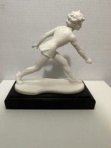 Goebel Limited Edition 732/2500 Lady Tennis Player Figure By Frobeck No Racquet - £23.88 GBP