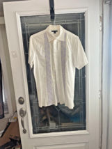 Banana Republic M Blue White Hawaiian Camp Embroidery Button Down Mens S... - $14.80