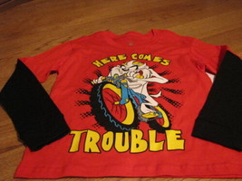 Boy's M Looney Tunes Tazmania Taz Devil long sleeve Here comes trouble T shirt - $12.22