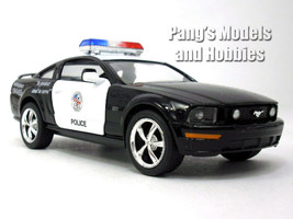 Ford Mustang GT 2006 - Police - 1/36 Scale Diecast Model by Kinsmart - £10.27 GBP