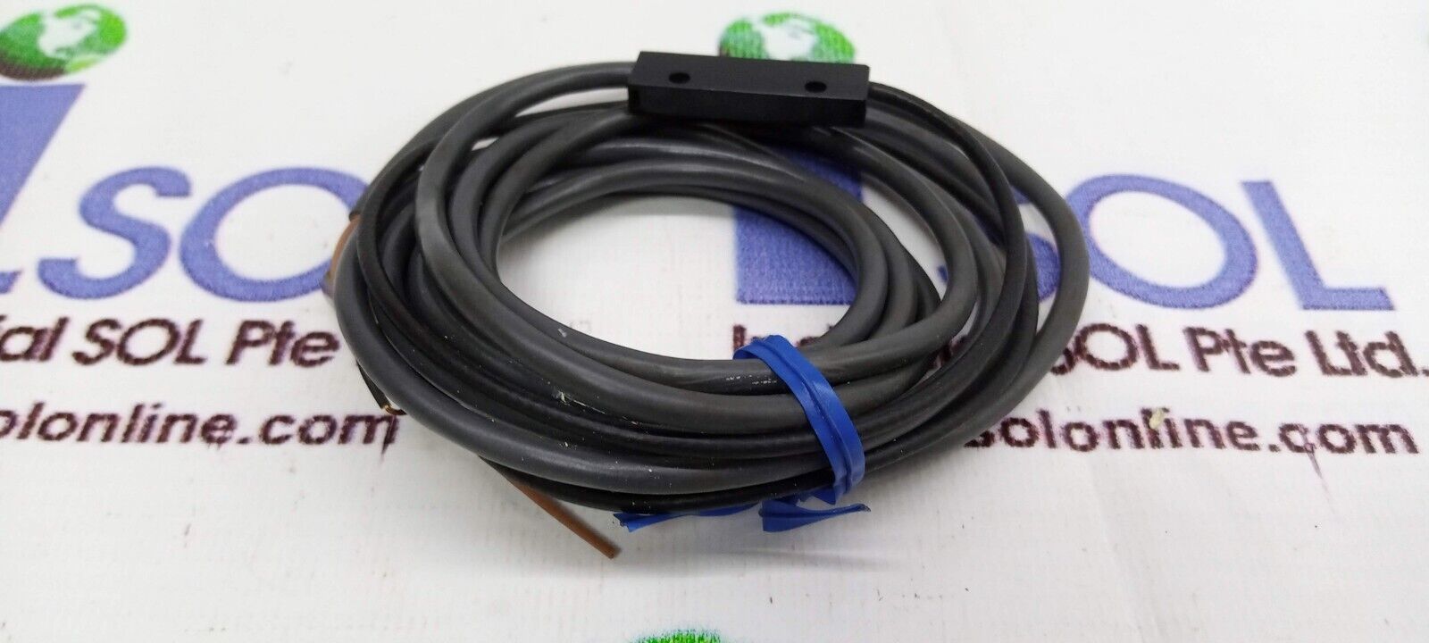 OMRON E2EC-C2R5C1 Proximity Sensor E2ECC2R5C1 Proximity Switch Japan - $192.50
