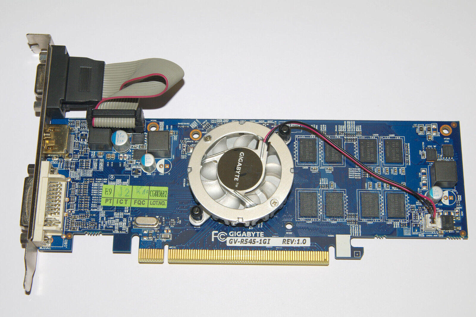 Gigabyte GV-R545-1GI ATI/AMD Radeon HD5450 1GB GPU Graphics Video Card HDMI+DVI - $12.77