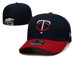 MLB-Minnesota Twins Baseball Cap adjustable  New Era 9Twenty darkblue/Re... - $458.46 MXN