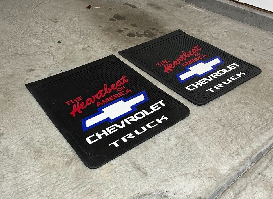 fits Chevrolet Semi Truck Mud Flaps Guards Flaps 24"W X 30"H Set  (2) Item image 4