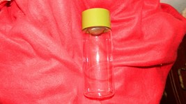 Pyrex Olive Green Storage Bottle 1 Pint Glass With Lid Free Usa Shipping - £11.95 GBP