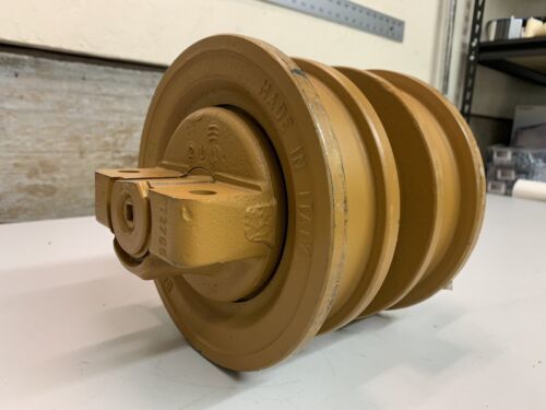 Berco FT3835 Double Flange Track Roller FT 3835 | FT3765 - $184.03