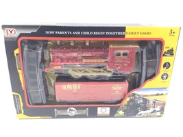 Paiyi Classic Train Set Latest Style Design Battery Operated Lights &amp; Sounds Toy - £19.76 GBP