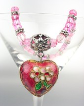 Vintage Pink Floral Cloisonn&#39;e Enamel Heart Charm Beads Stretch Bracelet - £5.57 GBP