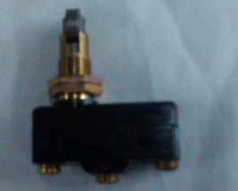 Micro Switch BZ-2RQ181-T4-J - $11.00