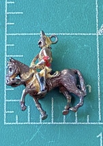 MINTAGE STERLING SILVER QUEENS QUARD SOLDIER ON HORSE CHARM - £23.59 GBP
