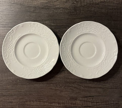 Johnson Brothers Richmond White Lace 5 3/4&quot; Saucer Lot of 2 - £9.38 GBP