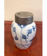 Very Rare Vintage Royal Copenhagen Blue Fluted Lace Table Lighter  #1230 - $7,182.57 MXN