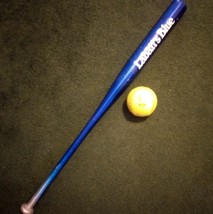 Labatts Blue Softball Bat By Bombat 34&quot; 28 oz used - £47.16 GBP