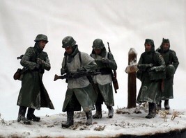 1/35 5pcs Resin Model Kit Winter German Soldiers Infantry WW2 Unpainted - £33.88 GBP