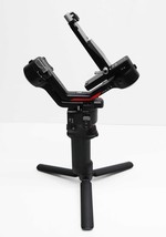 DJI RS 4 Combo 3-Axis Gimbal Stabilizer for Cameras - Black image 5