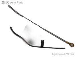 Engine Oil Dipstick With Tube 10-13 Chevrolet Silverado 1500 5.3 1262205... - $34.60
