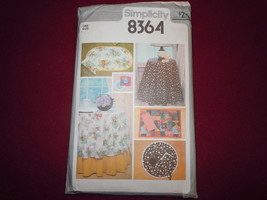 NEW VNTG.SIMPLICITY 8364 TABLECLOTHS NAPKINS &amp; REVERSIBLE PLACE MATS &amp; C... - $7.99