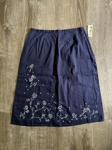 Old Navy Skirt Size 4 Embroidered Detail - $12.99