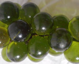 Vtg Lucite Acrylic Large Size 20 Green Grapes Cluster on Driftwood 12-13... - £43.02 GBP