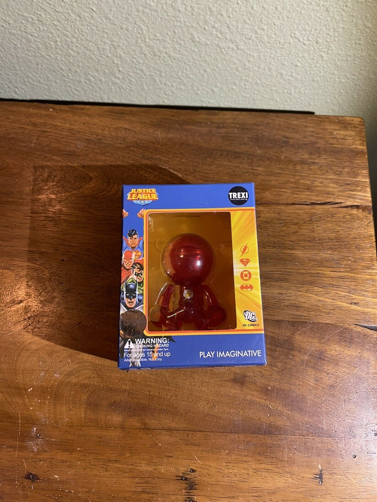 Primary image for DC Justice League Wonder Flash Logo Trexi Figure DC Comics!!!