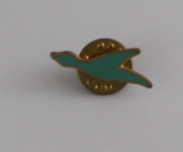 Vintage Flying Blue Heron Lapel Hat Pin - £5.81 GBP