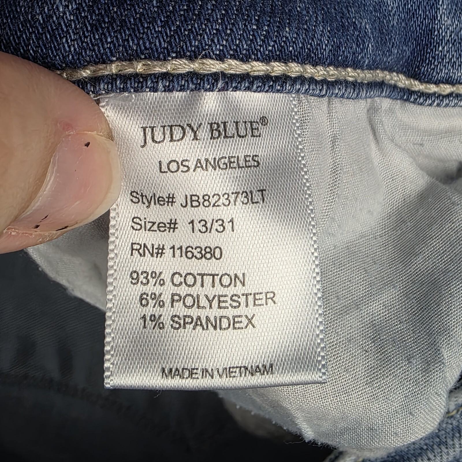 Judy Blue Jeans Womens Size 13/31 Skinny Fit Bleach Splatter Raw Hem Blue Denim Item image 8