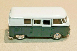 Vintage 1962 Welly No. 9764 Green &amp; White Volkswagen Microbus - $9.85
