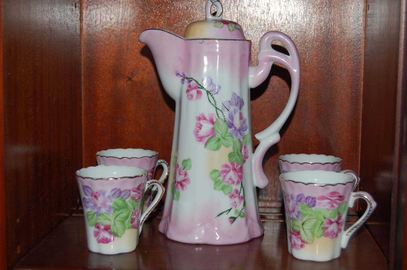 Primary image for RS Prussia Chocolate Set Pot Lid 4 Cups Pink Floral