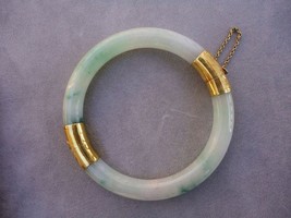 Vintage 14K Icy Jadeite Jade Hinged Bangle Bracelet‏ - £2,188.32 GBP