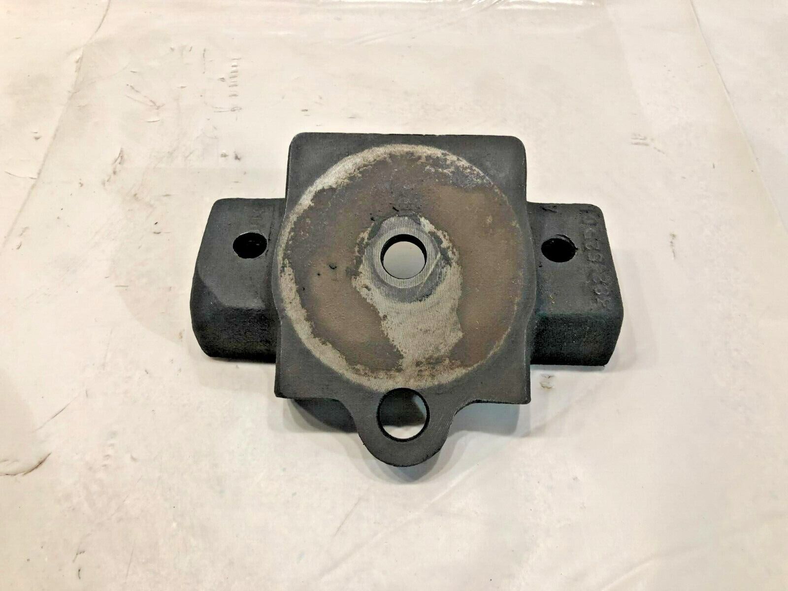 INTERNATIONAL PROSTAR MAXXFORCE 13 FRONT ENGINE SUPPORT MOUNT 3824525C1 OEM - $69.78