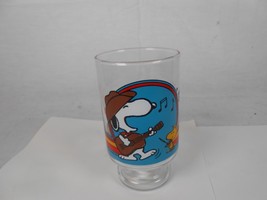 1965 Vintage Snoopy &amp; Woodstock Little bit of country in all of us Glass... - $16.70