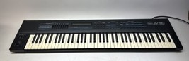 Roland JV-90 76 keys Expandable synthesizer Musical Workstation Black ke... - $425.00
