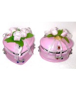 trinket boxes Heart shaped and oval shaped pink  set of 2 flowers and bows - $273.35 MXN