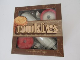 Top That Publishing Cookie Decorating Kit and HC Book &amp; Recipes New - £7.87 GBP