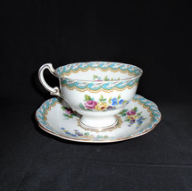 Royal Standard &quot; Fascination &quot; Tea Cup &amp; Saucer Fine Bone China England Vintage - £23.25 GBP