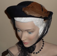 Vtg 30 40s WWII Hat  Navy Blue Wool Up Brim Feather Long French Netting - £62.34 GBP