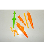 GI JOE ACTION FIGURE ACCESSORIES GOLD YELLOW GREEN MISSILES 8 PCS--L9 - $7.92 CAD
