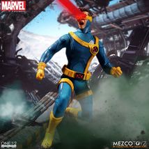 Mezco Toyz One:12 Marvel Cyclops Collective Action Figure - £159.87 GBP