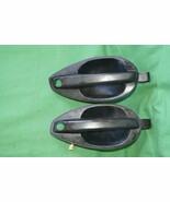 03-08 Hyundai Tiburon Exterior Outside Door Handle Pair Set Left Right L&amp;R - $136.10 CAD