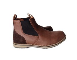 Izod Lucas Leather Suede Chukka Boot Men&#39;s Size 8 Memory Foam Brown Pull On - £13.36 GBP