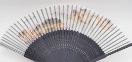 Vintage Women&#39;s Plastic &amp; Fan Fabric-
show original title

Original Text... - $29.51