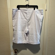 NWT Womens Soft Surroundings 2x(22) White Super Stretch 12”Short Pullon - $544.18 MXN