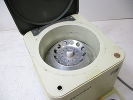Eppendorf / Brinkmann 5412 Centrifuge With 12 Place Rotor - $69.82