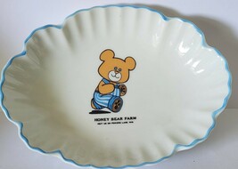 Honey Bear Farm On Powers Lake Wisconsin Souvenir Scalloped Dish / Bowl ... - $15.29