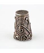 Vintage Mexico Sterling Silver Thimble with Delicate Filigree and Etching - $124.81 CAD