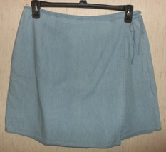 Excellent Womens Fairway Sports By Croft &amp; Barrow Blue Chambray Skort Size 16 - £20.14 GBP