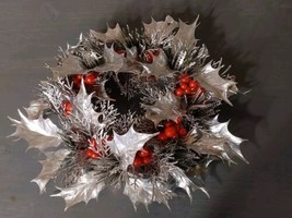 Vintage SIlver Christmas Candle RIng Plastic Holly Berries Leaves Openin... - $18.51