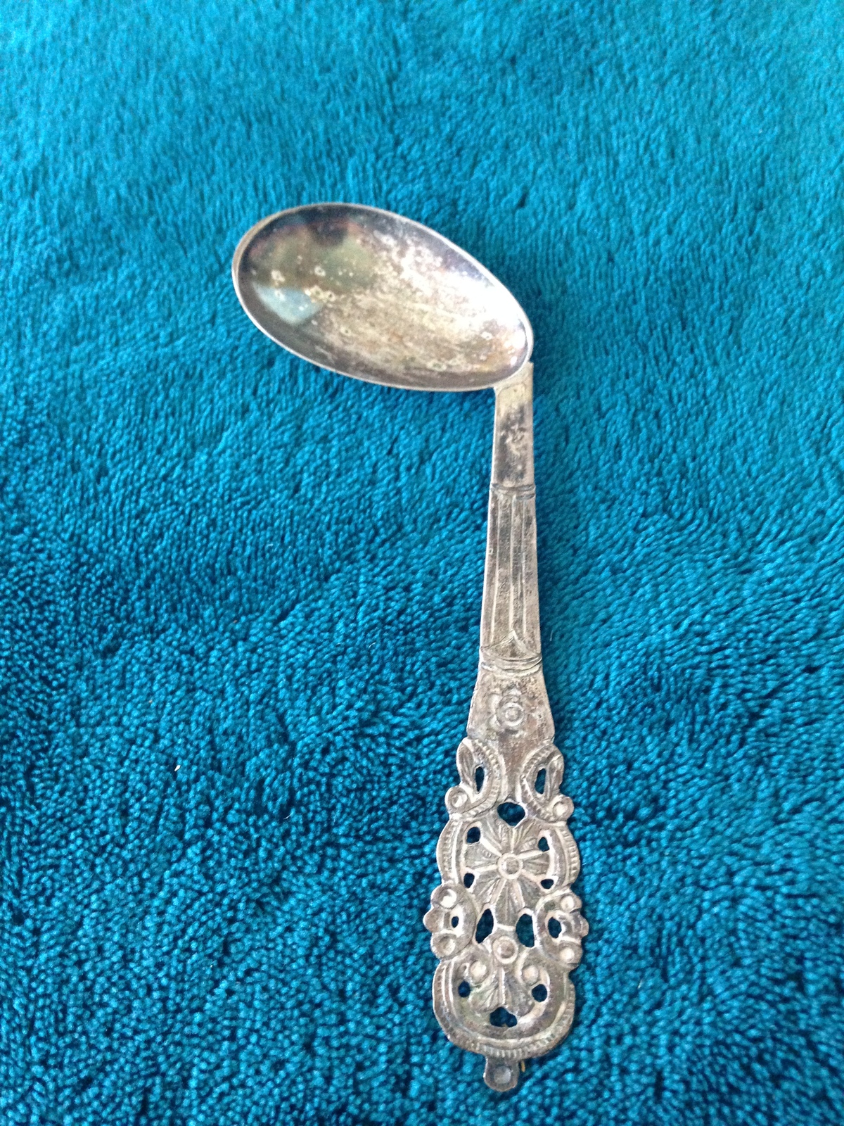 collectible vintage 1940's side serving spoon - $99.99